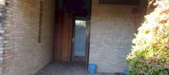 7-Zimmer Wohnung in Pordenone, Italy, Nr. 192406 5