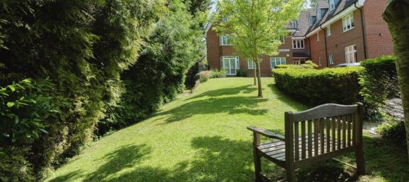 3 bedrooms Apartment in Kenley, United Kingdom No. 8031 16