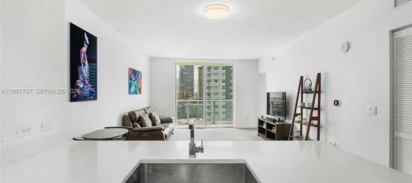 1 dormitorio propiedad comercial en venta en Miami, Miami-Dade, Florida, USA № 614435 16