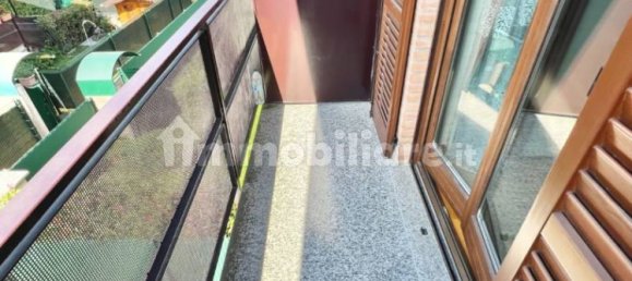 Apartamento de 2 dormitorios en Lomazzo, Italy No. 311297 16