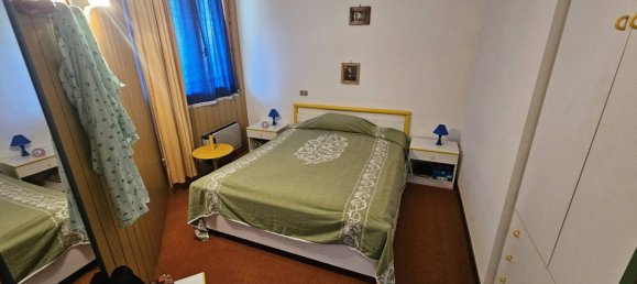3 bedrooms Apartment in Micigliano, Italy No. 357327 2