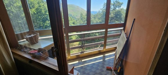 3 bedrooms Apartment in Micigliano, Italy No. 357327 3