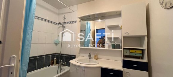 4 bedrooms House in Montierchaume, France No. 237052 11