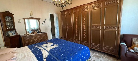 2غرفة شقة في Turin, Italy رقم 37781 17