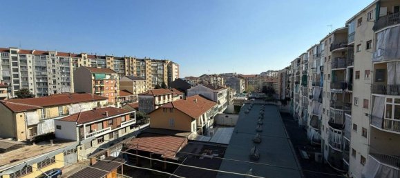 2غرفة شقة في Turin, Italy رقم 37781 14