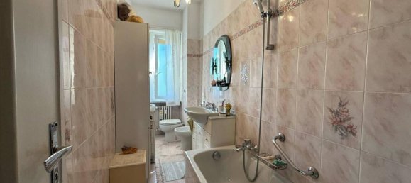 2غرفة شقة في Turin, Italy رقم 37781 11