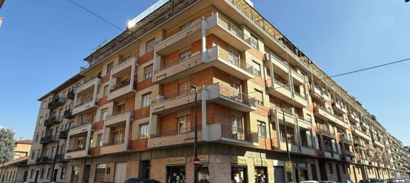 2غرفة شقة في Turin, Italy رقم 37781 24