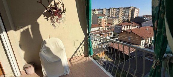 2غرفة شقة في Turin, Italy رقم 37781 13