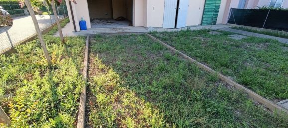 6 bedrooms Villa in Lugo, Italy No. 320097 3