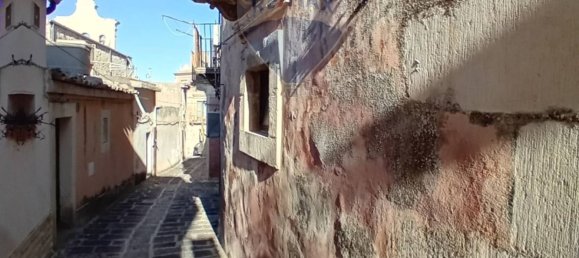 3 bedrooms House in Monterosso Almo, Italy No. 235714 13