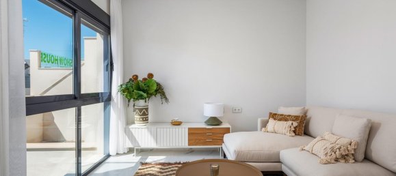 Bungalow T2 em San Miguel de Salinas, Spain N.º 364858 10