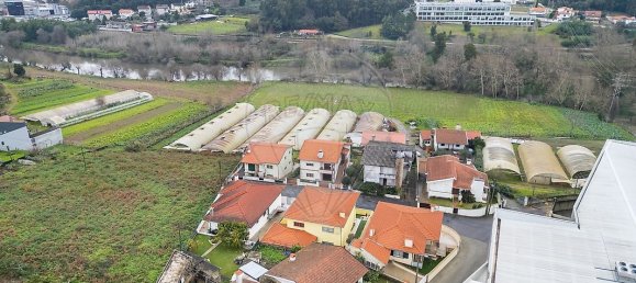 3 bedrooms House in Santo Tirso, Portugal No. 24890 7