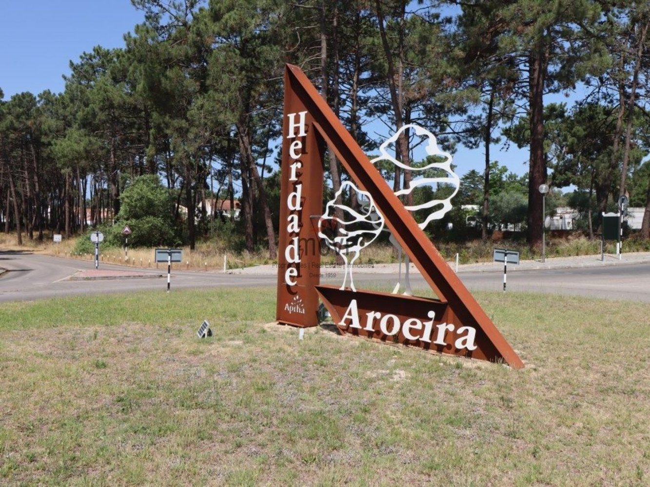 4 bedrooms House in Almada, Portugal No. 203573