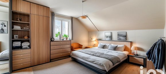 Casa de 4 dormitorios en Notre-Dame-d'Oe, France No. 61473 2