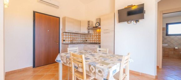 Apartamento de 3 habitaciónes en Olbia, Italy No. 306442 16
