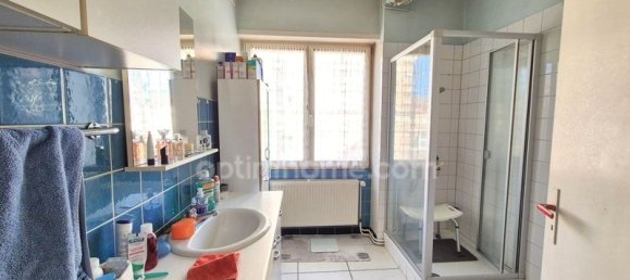 325m² Building in Bitche, France No. 189446 11