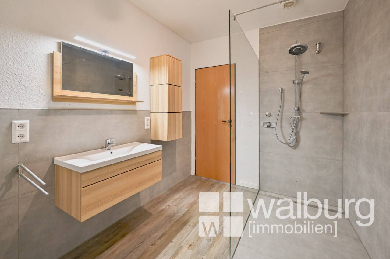 8 rooms Building in Emsland, Germany No. 54336