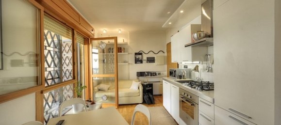 1 bedroom Apartment in Rome, Italy No. 142980 2