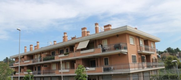 1 bedroom Apartment in Rome, Italy No. 142980 14