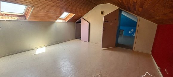 Casa de 3 dormitorios en Saint-Etienne-de-Maurs, France No. 199349 8