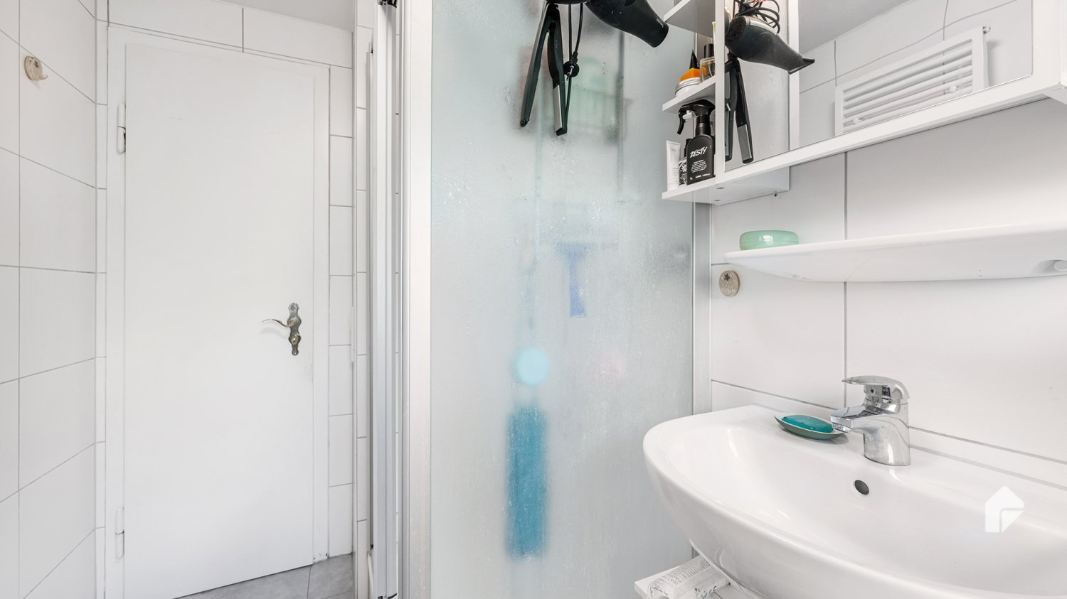 2 bedrooms Apartment in Esslingen, Germany No. 17047