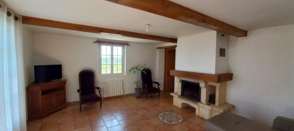 3 bedrooms House in Occitanie, France No. 300171 2