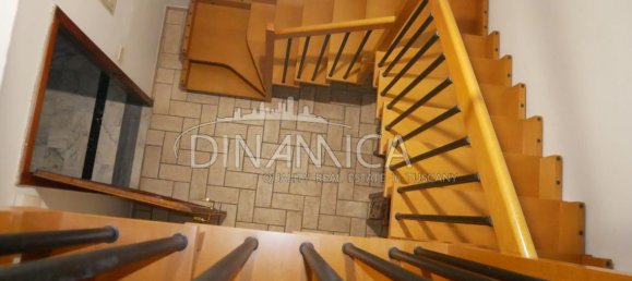 6 rooms Villa in Santa Croce sull'Arno, Italy No. 234091 2