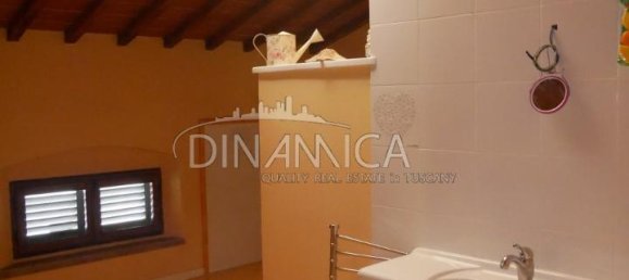 6 rooms Villa in Santa Croce sull'Arno, Italy No. 234091 22