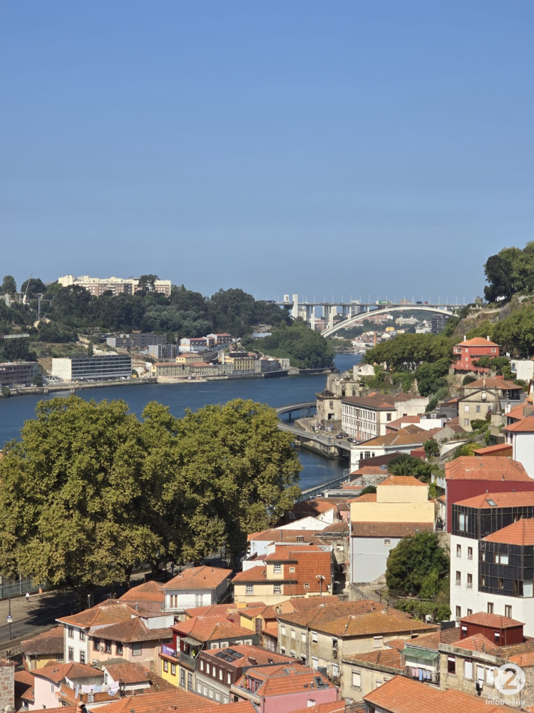 1 غرف نوم منزل في Porto, Portugal رقم 295515