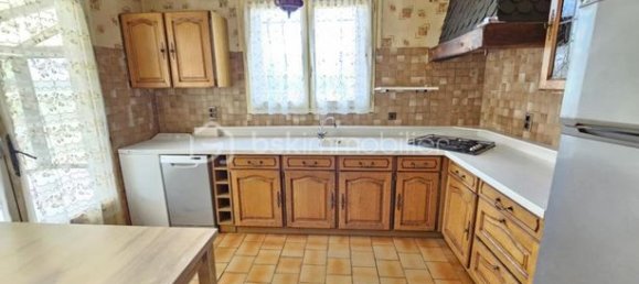 5 Schlafzimmer Haus in Saint-Pierre-les-Elbeuf, France, Nr. 353968 4