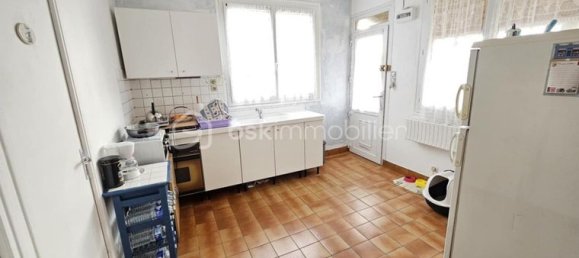 5 Schlafzimmer Haus in Saint-Pierre-les-Elbeuf, France, Nr. 353968 11