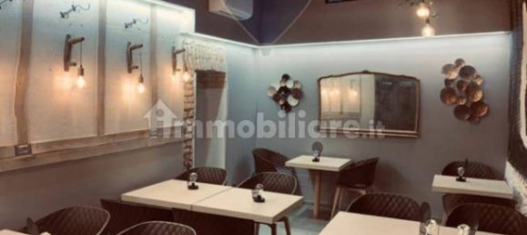 Propiedad comercial de 3 habitaciónes en Rome, Italy No. 222875 2