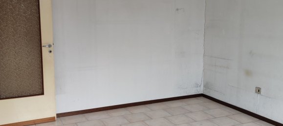 2 rooms Apartment in Villasanta, Italy No. 313873 10