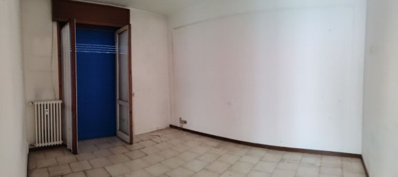 2 rooms Apartment in Villasanta, Italy No. 313873 3
