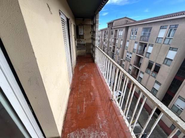 2 Schlafzimmer Wohnung in Girona, Spain, Nr. 196027