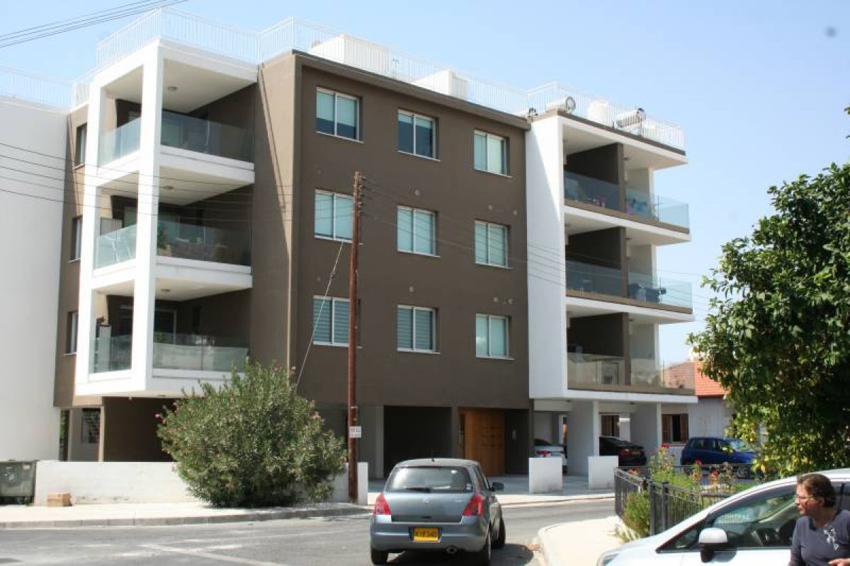 Коммерческая недвижимость 1490м² в Лимассол, Лимасол, Кипр № 24961
