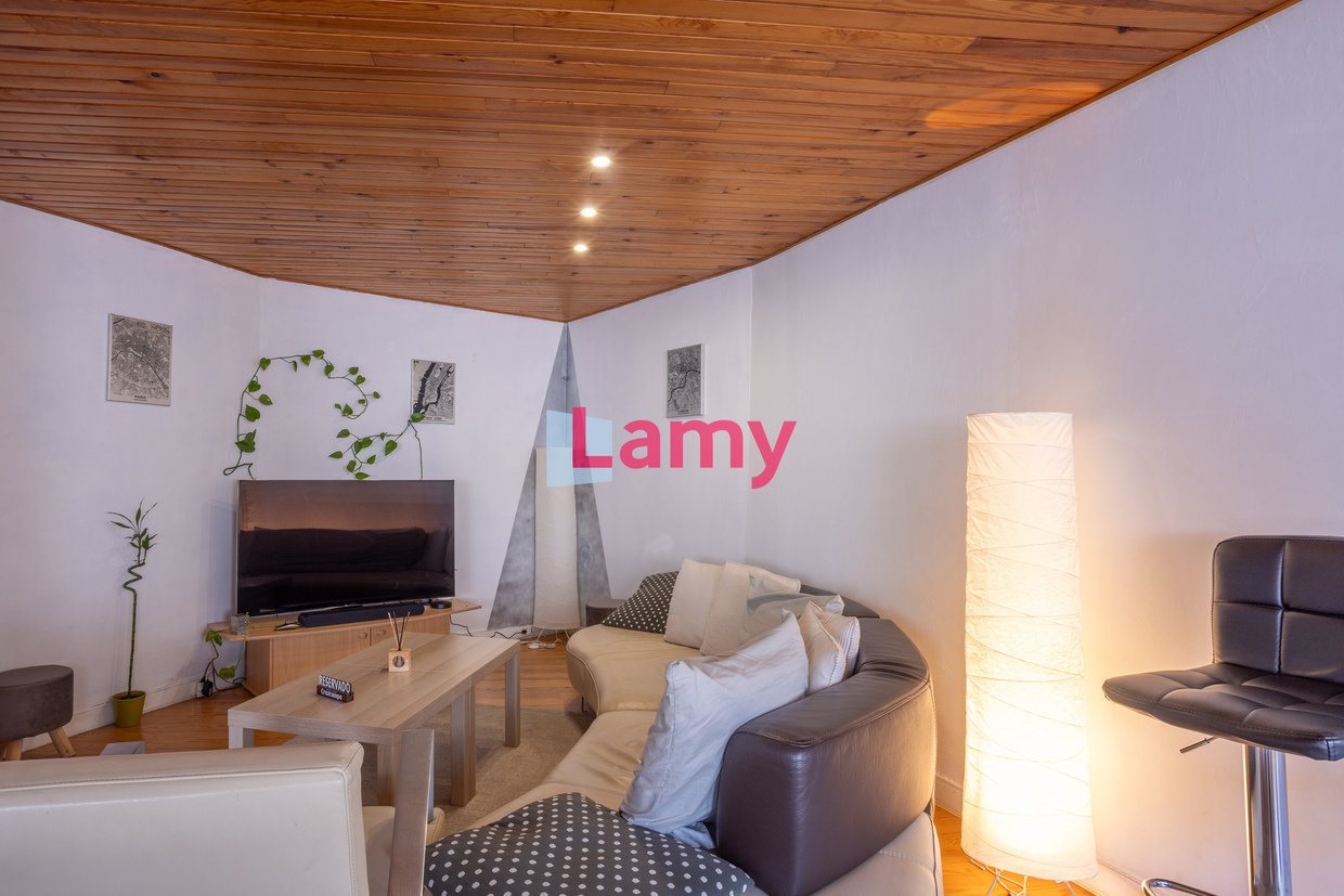 2 bedrooms House in Valenciennes, France No. 153059