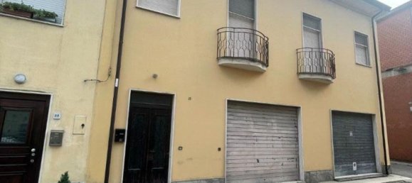 4 bedrooms Apartment in Carpaneto Piacentino, Italy No. 357349 34