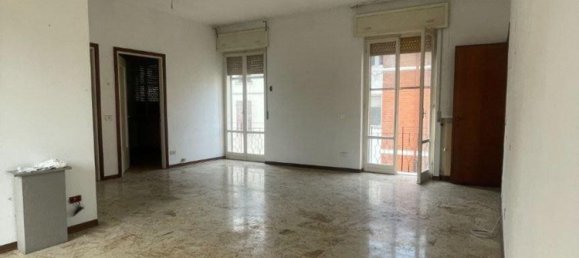 4 bedrooms Apartment in Carpaneto Piacentino, Italy No. 357349 4