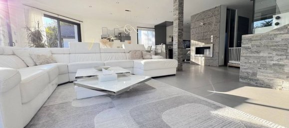 6 Schlafzimmer Villa in Chavanod, France, Nr. 191462 16