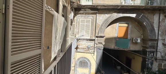 5 rooms Apartment in Naples, Italy No. 15070 53