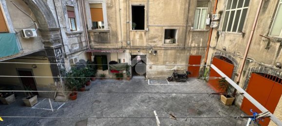 5 rooms Apartment in Naples, Italy No. 15070 37