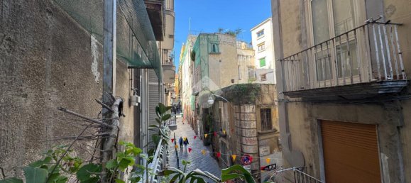 5 rooms Apartment in Naples, Italy No. 15070 48