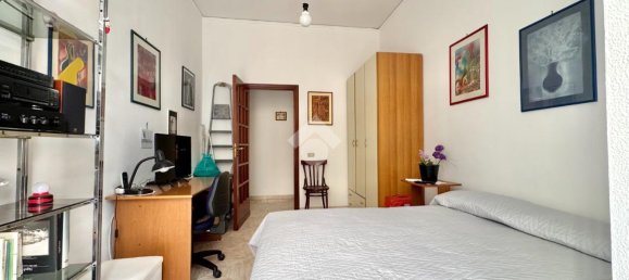 5 rooms Apartment in Naples, Italy No. 15070 52