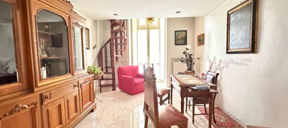 5 rooms Apartment in Naples, Italy No. 15070 66