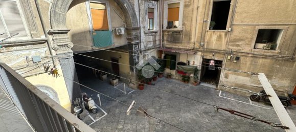 5 rooms Apartment in Naples, Italy No. 15070 47