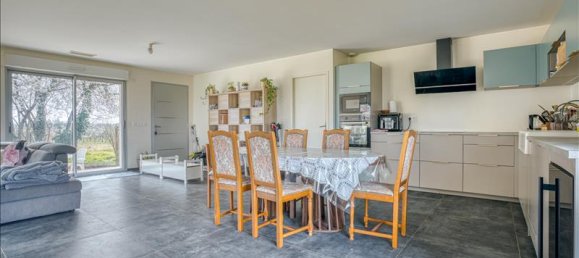 4 bedrooms House in Pellegrue, France No. 335146 7