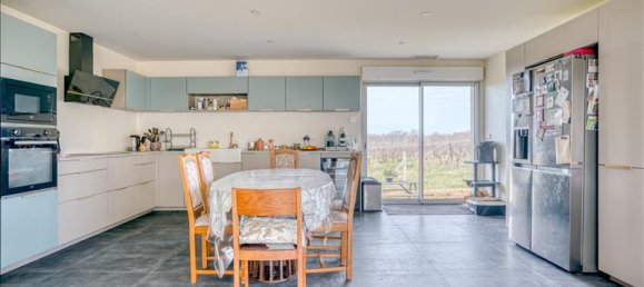 4 bedrooms House in Pellegrue, France No. 335146 2