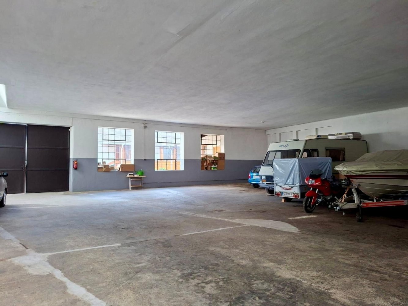 Almacén en Gloggnitz, Austria 213 m² No. 131137