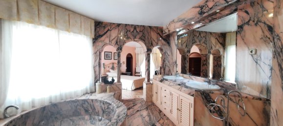 Casa T5 em Estepona, Spain N.º 116279 19